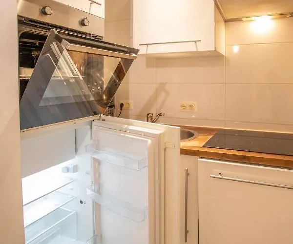 Apartment Center I 24h Self-check-in Innsbruck