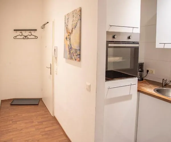 Center I 24h Self-check-in Apartment *